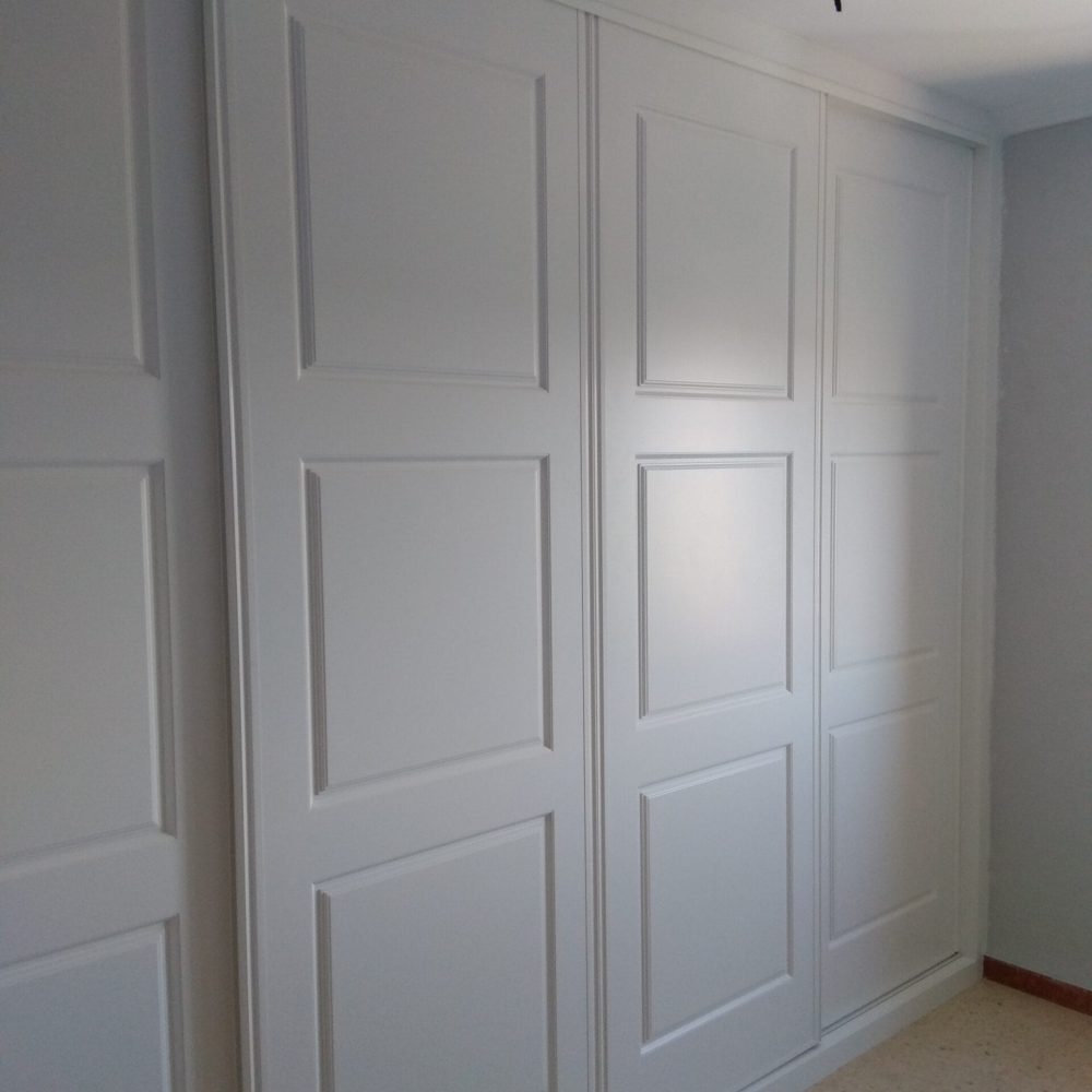 armario-correderas-lacado-blanco