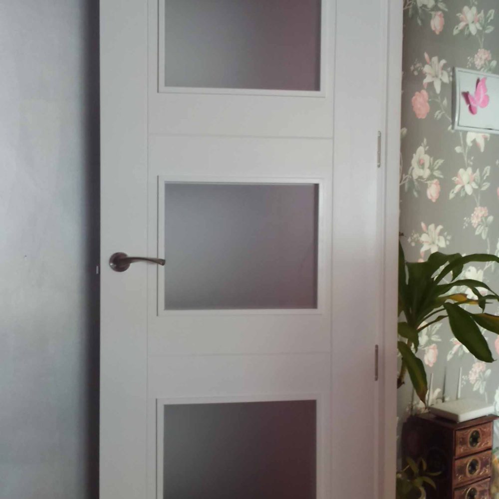 instalacion-puertas-cristalera-sevilla