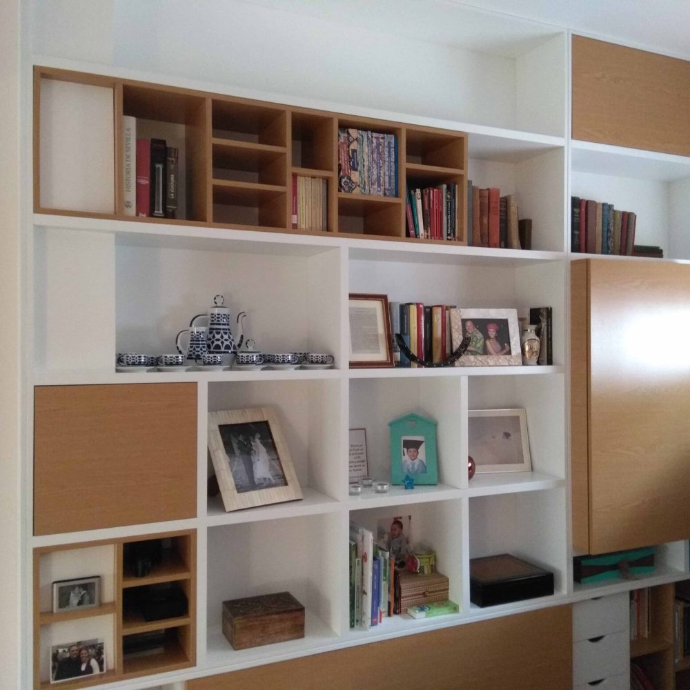 libreria-lacada-blanco
